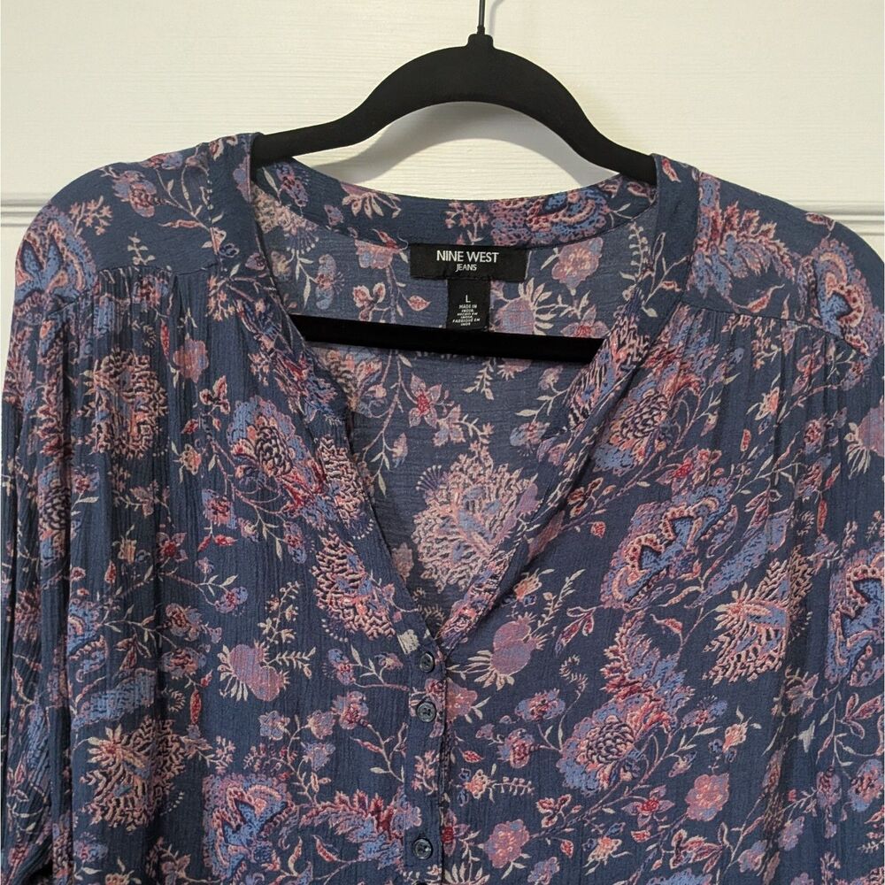 Nine West Purple & Flower Flowy Blouse Women's Clothing, Tops EUC SZ L